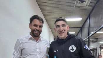 Ricardo Centurión llegó a Santa Cruz para sumarse a Oriente Petrolero Ricardo Centurión llegó a Santa Cruz para sumarse a Oriente Petrolero