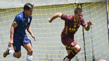 Real Oruro derrotó a The Strongest en partido amistoso en La Paz Real Oruro derrotó a The Strongest en partido amistoso en La Paz
