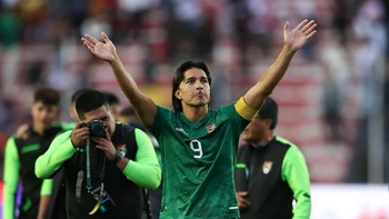 Bolivia no pudo anotar y los hinchas pidieron que “vuelva Martins” Bolivia no pudo anotar y los hinchas pidieron que “vuelva Martins”