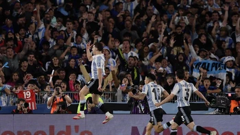 Paliza y derrota humillante dice la prensa brasileña tras goleada de Argentina Paliza y derrota humillante dice la prensa brasileña tras goleada de Argentina