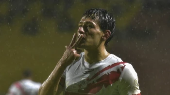 Víctor Ábrego elegido en el equipo ideal de la semana de la Copa Sudamericana Víctor Ábrego elegido en el equipo ideal de la semana de la Copa Sudamericana