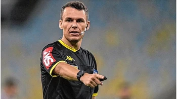 Árbitros para partidos de los equipos bolivianos en Libertadores y Sudamericana Árbitros para partidos de los equipos bolivianos en Libertadores y Sudamericana