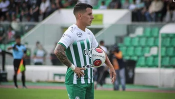 FIFA Levanta la prohibición de registro a Oriente Petrolero tras acuerdo con Dorrego FIFA Levanta la prohibición de registro a Oriente Petrolero tras acuerdo con Dorrego