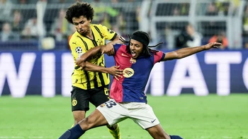 El Barcelona sufrió, pero avanzó a semifinales pese a caer (3-1) ante el Dortmund El Barcelona sufrió, pero avanzó a semifinales pese a caer (3-1) ante el Dortmund