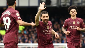 El Manchester City encuentra la calma tras ganar (0-2) de visitante al Everton El Manchester City encuentra la calma tras ganar (0-2) de visitante al Everton