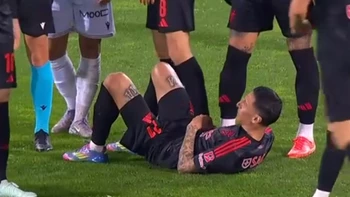 Di María se lesionó en la goleada del Benfica sobre el Vitória Guimaraes Di María se lesionó en la goleada del Benfica sobre el Vitória Guimaraes