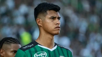 Sebastián Álvarez vuelve al país tras fallida experiencia en Asia Sebastián Álvarez vuelve al país tras fallida experiencia en Asia