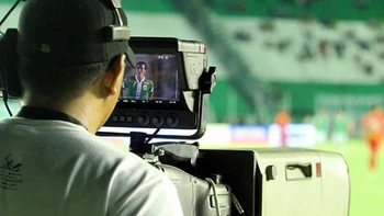 120 millones: la historia detrás del mayor contrato de derechos del fútbol boliviano 120 millones: la historia detrás del mayor contrato de derechos del fútbol boliviano
