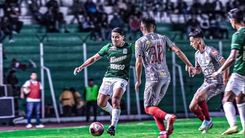 Daniel Rojas: “El aliento de la hinchada nos motiva a dar lo mejor” Daniel Rojas: “El aliento de la hinchada nos motiva a dar lo mejor”