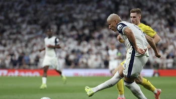 El Tottenham acaricia la final de la Europa League El Tottenham acaricia la final de la Europa League