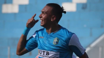 San Antonio venció (4-2) a Independiente Petrolero y ya piensa en la Libertadores San Antonio venció (4-2) a Independiente Petrolero y ya piensa en la Libertadores