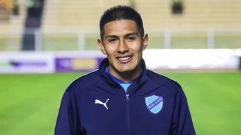 Erwin Saavedra será baja un mes en Bolívar por lesión en la rodilla izquierda Erwin Saavedra será baja un mes en Bolívar por lesión en la rodilla izquierda