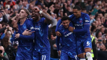 Chelsea no se rinde, vence al Liverpool y sigue en la pelea por entrar en Champions Chelsea no se rinde, vence al Liverpool y sigue en la pelea por entrar en Champions