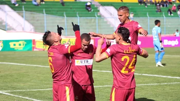Real Oruro logró su primer triunfo en la División Profesional Real Oruro logró su primer triunfo en la División Profesional