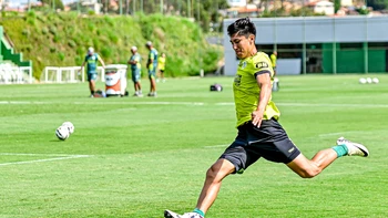 Miguel Terceros entrena con normalidad en América MG mientras espera la resolución del Tribunal Deportivo Miguel Terceros entrena con normalidad en América MG mientras espera la resolución del Tribunal Deportivo