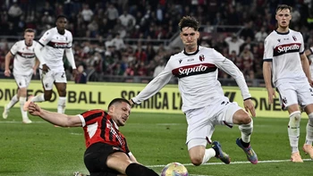 El Bolonia gana la Copa 51 años después y deja al Milan sin Europa El Bolonia gana la Copa 51 años después y deja al Milan sin Europa