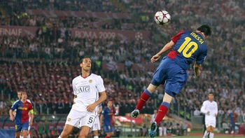 "Mi gol favorito": Messi elige su cabezazo histórico al Manchester United "Mi gol favorito": Messi elige su cabezazo histórico al Manchester United