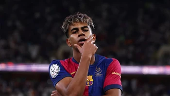Lamine Yamal renueva con el Barcelona hasta 2031 y apunta al Balón de Oro Lamine Yamal renueva con el Barcelona hasta 2031 y apunta al Balón de Oro