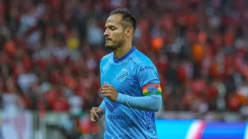 Bolívar se juega su última carta ante Cerro Porteño que ya está en Santa Cruz de la Sierra Bolívar se juega su última carta ante Cerro Porteño que ya está en Santa Cruz de la Sierra