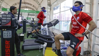 Con los ojos en El Alto: Chile entrena para resistir los 4.150 metros de Villa Ingenio Con los ojos en El Alto: Chile entrena para resistir los 4.150 metros de Villa Ingenio