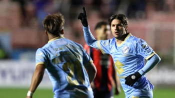 Bolívar se mete en la Sudamericana con goleada sobre Cerro Porteño Bolívar se mete en la Sudamericana con goleada sobre Cerro Porteño