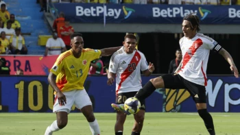 Colombia se enreda de local y Perú se aferra al milagro Colombia se enreda de local y Perú se aferra al milagro