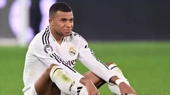 Mbappé, hospitalizado en Estados Unidos por un "cuadro agudo de gastroenteritis" Mbappé, hospitalizado en Estados Unidos por un "cuadro agudo de gastroenteritis"