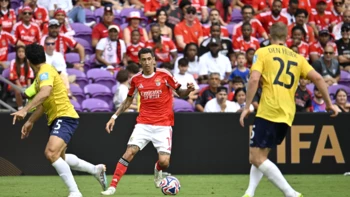 Tormenta de goles del Benfica con Di María destacado; el segundo puesto, a la vista Tormenta de goles del Benfica con Di María destacado; el segundo puesto, a la vista