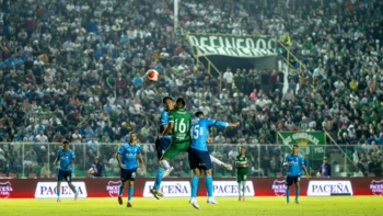 Blooming y Oriente Petrolero se enfrentan este domingo en un clásico inédito en Montero Blooming y Oriente Petrolero se enfrentan este domingo en un clásico inédito en Montero