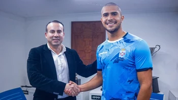Giovanni Cadore firma su primer contrato profesional con Blooming Giovanni Cadore firma su primer contrato profesional con Blooming