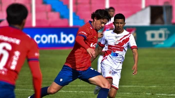 Wilstermann se juega el liderato en casa ante Nacional Potosí Wilstermann se juega el liderato en casa ante Nacional Potosí