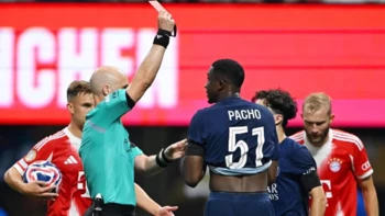 Los suspendidos Willian Pacho y Lucas Hernández abandonan la concentración del PSG Los suspendidos Willian Pacho y Lucas Hernández abandonan la concentración del PSG