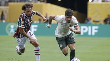 Pedro Neto apunta al PSG y al Madrid: “Contra cualquiera tendremos que salir enfocados” Pedro Neto apunta al PSG y al Madrid: “Contra cualquiera tendremos que salir enfocados”