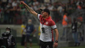 Independiente en el abismo: Robledo se va y el plantel denuncia abandono Independiente en el abismo: Robledo se va y el plantel denuncia abandono