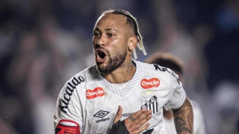 Neymar vuelve con gol y le da el triunfo a Santos sobre Flamengo Neymar vuelve con gol y le da el triunfo a Santos sobre Flamengo