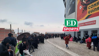 Fiebre por la Verde: hinchas acampan para conseguir entradas Fiebre por la Verde: hinchas acampan para conseguir entradas