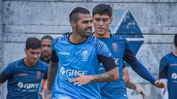 ¡Alaniz está de vuelta! Blooming recupera a una de sus piezas claves ¡Alaniz está de vuelta! Blooming recupera a una de sus piezas claves