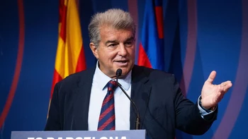 Laporta: "La inscripción de Joan García no depende de la baja de Ter Stegen" Laporta: "La inscripción de Joan García no depende de la baja de Ter Stegen"