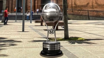 Seguridad en la final de la Sudamericana: Conmebol y autoridades trabajan en conjunto Seguridad en la final de la Sudamericana: Conmebol y autoridades trabajan en conjunto
