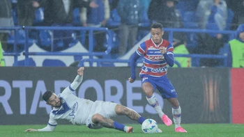 Vélez derrotó a Fortaleza y selló su pasaporte a cuartos de final de la Libertadores Vélez derrotó a Fortaleza y selló su pasaporte a cuartos de final de la Libertadores