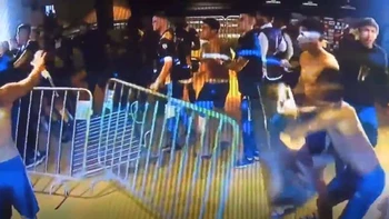 El video de los incidentes entre los jugadores de Boca y la Policía, en el Mineirao El video de los incidentes entre los jugadores de Boca y la Policía, en el Mineirao