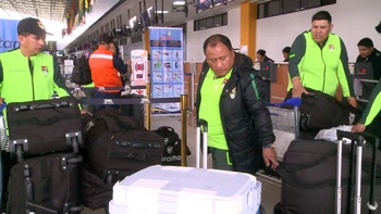 La Verde con chef propio a Colombia, un equipaje con cuatro juegos de camisetas y mucha agua La Verde con chef propio a Colombia, un equipaje con cuatro juegos de camisetas y mucha agua