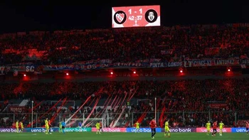 Independiente pide apoyo a clubes argentinos ante "injusta" eliminación de la Sudamericana Independiente pide apoyo a clubes argentinos ante "injusta" eliminación de la Sudamericana