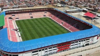 Villa Ingenio listo: el césped luce impecable para el Bolivia–Brasil Villa Ingenio listo: el césped luce impecable para el Bolivia–Brasil