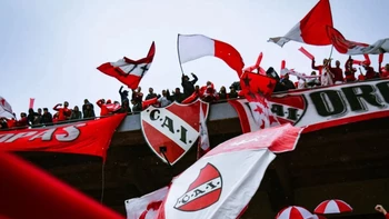 Justicia argentina revierte prohibición a Independiente de jugar con público en su estadio Justicia argentina revierte prohibición a Independiente de jugar con público en su estadio