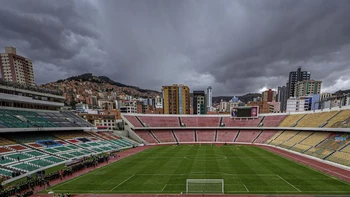 La cancha del Siles estará impecable para el Bolívar - Atlético Mineiro La cancha del Siles estará impecable para el Bolívar - Atlético Mineiro