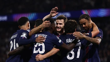 El PSG arranca la defensa de su corona con una goleada al Atalanta El PSG arranca la defensa de su corona con una goleada al Atalanta