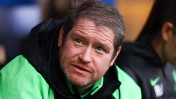 Investigan la muerte del exentrenador del Liverpool femenino Matt Beard Investigan la muerte del exentrenador del Liverpool femenino Matt Beard