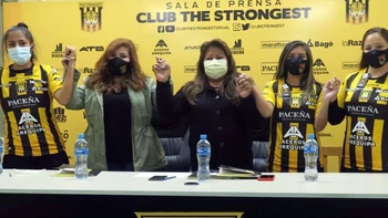 The Strongest hace historia en el fútbol femenino The Strongest hace historia en el fútbol femenino
