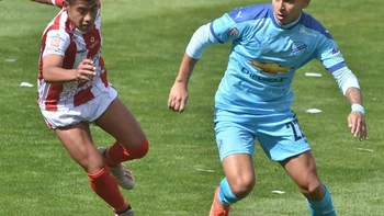 La FBF suspende la fecha 5 del campeonato ante amenaza de paro de jugadores La FBF suspende la fecha 5 del campeonato ante amenaza de paro de jugadores
